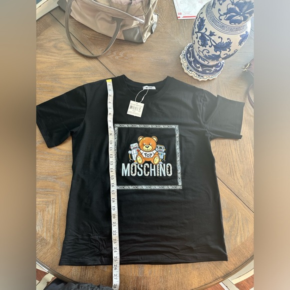 NWT Moshchino TEDDY BEAR & toys Black Tshirt Fits like. Medium - Picture 6 of 7